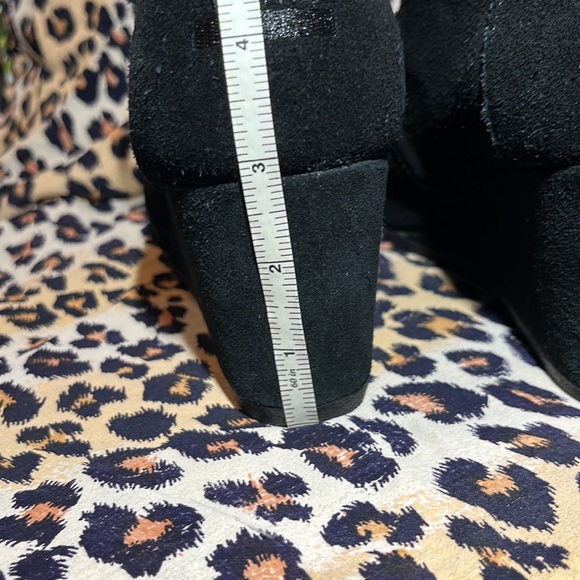 EUC TOMS ankle boots. Sz 9 black - Picture 4 of 6